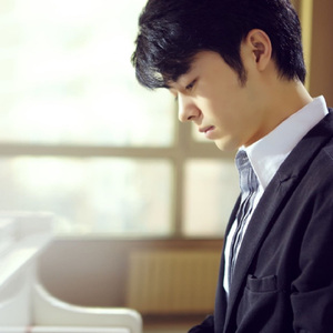 乌克兰美女高潮喷白浆
